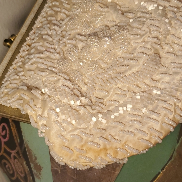 Mister Ernest Vintage Beaded Clutch - Picture 4 of 14